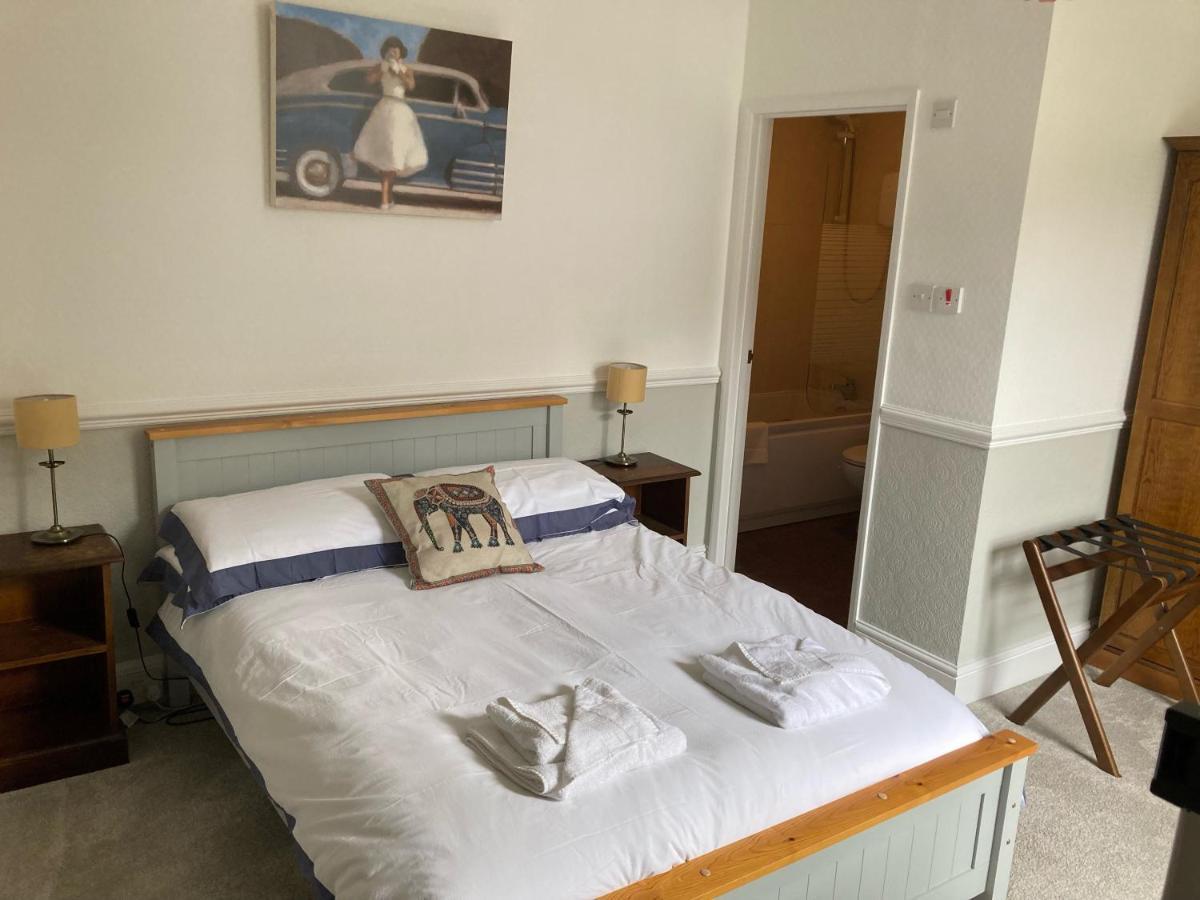 The Eliot Arms Hotel Saint Germans Екстериор снимка