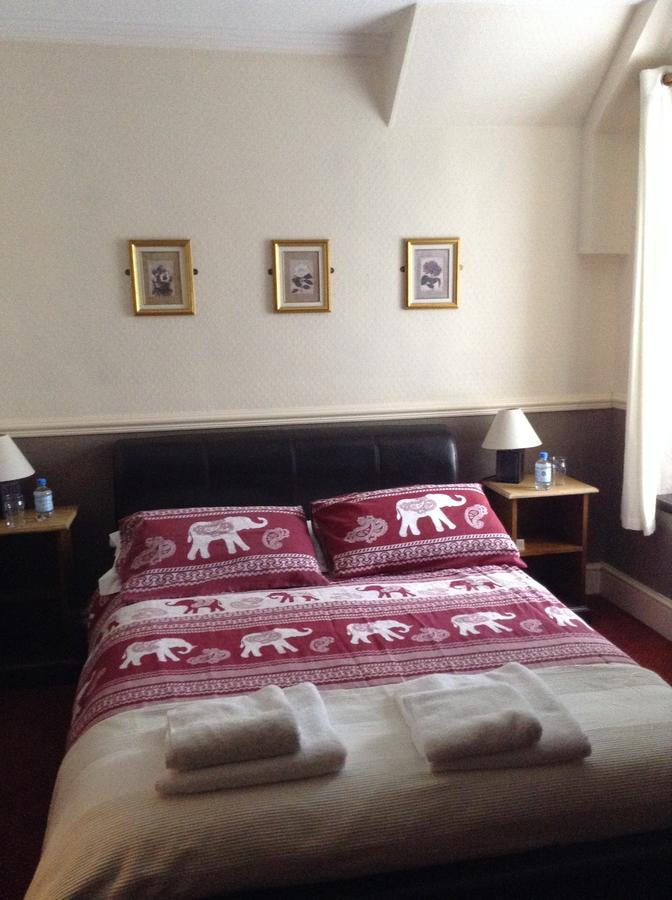 The Eliot Arms Hotel Saint Germans Екстериор снимка